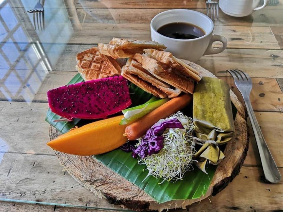 Xiulin Taroko Railway Authentic B&B מראה חיצוני תמונה