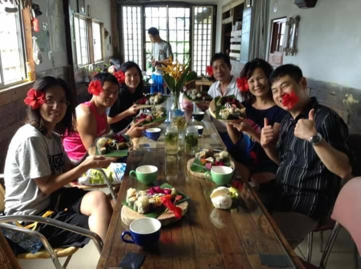 Xiulin Taroko Railway Authentic B&B מראה חיצוני תמונה